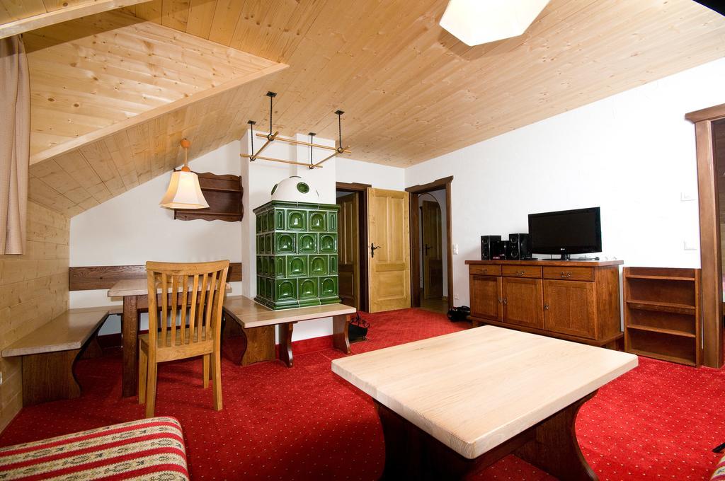 Alpenhaeuser Marcius Sonnenalpe Nassfeld Chambre photo